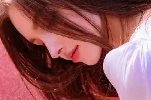 白鹿黑历史被大起底对前辈无礼学历造假发布辱华辱女争议视频